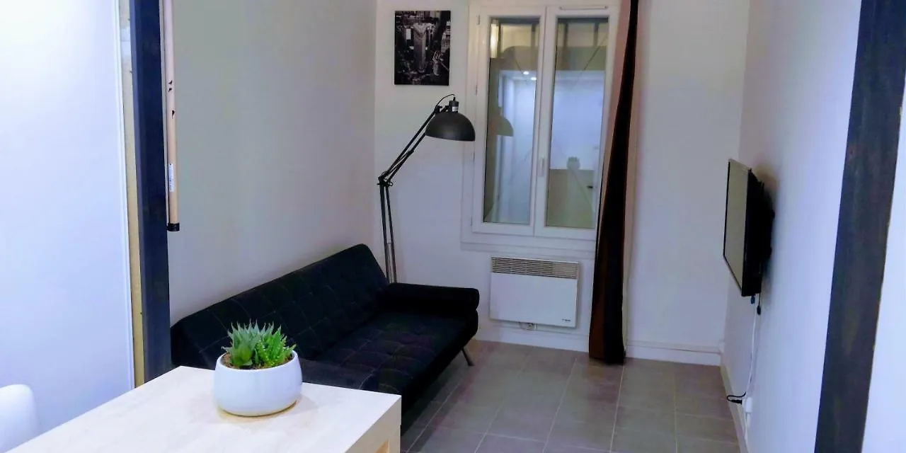 Studio Malpasse Mezzanine A 5 Min Du Metro Apartment Marseille